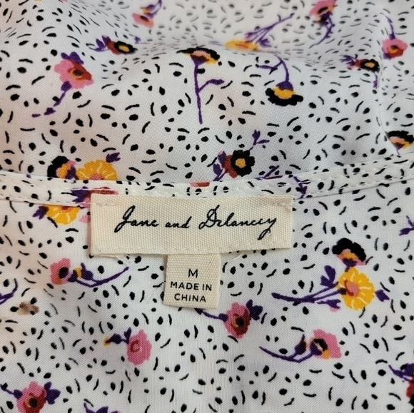 JANE And Delancy Floral Faux Wrap Blouse Multi Colored Size Medium - Picture 7 of 7